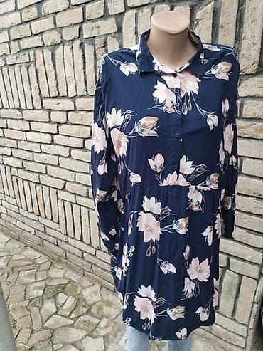 Janina košulja-tunika, veličina EUR 46. Model sa kragnom i delimičnim na lalafo.rs Janina košulja-tunika, veličina EUR 46. Model sa kragnom i delimičnim