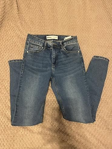 Bershka ženske farmerke – skinny kroj - Model: Skinny/uzan kroj sa na lalafo.rs — 1 Bershka ženske farmerke – skinny kroj - Model: Skinny/uzan kroj sa — 1