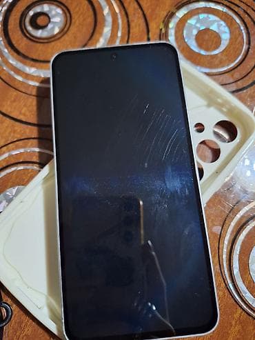 Samsung Galaxy S24, bоја - Maslinasto zelena na lalafo.rs Samsung Galaxy S24, bоја - Maslinasto zelena