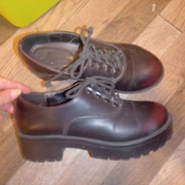 Ženske kožne cipele sa platformom i vezivanjem - Model: niske na lalafo.rs — 1 Ženske kožne cipele sa platformom i vezivanjem - Model: niske — 1