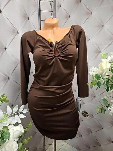 Ženska mini haljina s dugim rukavima i nabranim detaljima. - Kroj na lalafo.rs Ženska mini haljina s dugim rukavima i nabranim detaljima. - Kroj