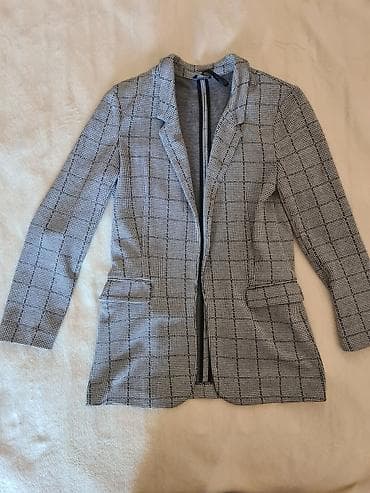 pantalone butiku ali: Ženski sako sa karo (pepita) dezenom u sivo-crnoj kombinaciji. - na lalafo.rs — 1 pantalone butiku ali: Ženski sako sa karo (pepita) dezenom u sivo-crnoj kombinaciji. - — 1