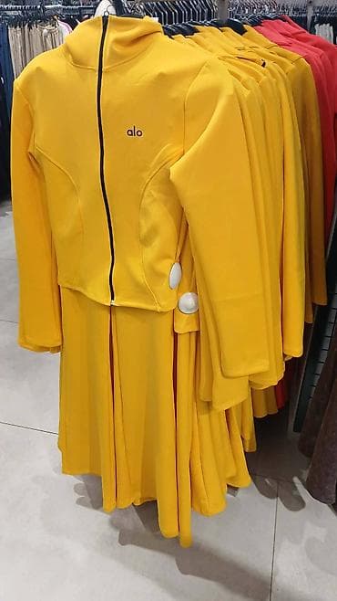 Women's Clothing: Dame komplet trenerka – “alo” set - Dvodijelni set: gornji deo sa at lalafo.rs — 3 Women's Clothing: Dame komplet trenerka – “alo” set - Dvodijelni set: gornji deo sa — 3