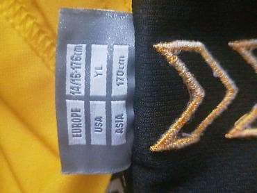 T-shirts: Dres humeel vel. 14-16 godina at lalafo.rs — 3 T-shirts: Dres humeel vel. 14-16 godina — 3