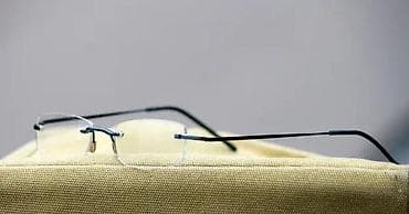 Extra laki ram - bez rama dioptrijski ram 6 grama!. 6 grama. Odličnean na lalafo.rs — 3 Extra laki ram - bez rama dioptrijski ram 6 grama!. 6 grama. Odličnean — 3