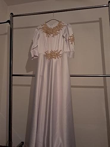 Elegantne večernje haljine sa ručnim zlatnim vezom Model 1: Crna duga na lalafo.rs — 4 Elegantne večernje haljine sa ručnim zlatnim vezom Model 1: Crna duga — 4