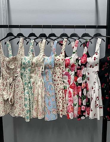 Dresses: 03. L. Haljinica ❤️ 3.200 dinara at lalafo.rs — 6 Dresses: 03. L. Haljinica ❤️ 3.200 dinara — 6