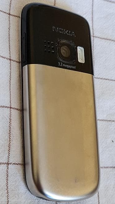 kom sa etiketom: Nokia 6303ci (RM-443) – klasični telefon sa tastaturom - Ekran u at lalafo.rs — 8 kom sa etiketom: Nokia 6303ci (RM-443) – klasični telefon sa tastaturom - Ekran u — 8