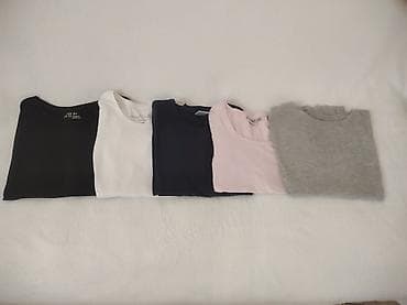 Set ženski/uni majica dugih rukava – 5 komada Opis: - Klasičan kroj at lalafo.rs — 2 Set ženski/uni majica dugih rukava – 5 komada Opis: - Klasičan kroj — 2