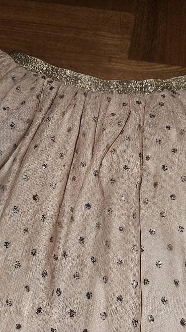 Skirts: H&M zlatlasto bež suknjica veličina 140. Kao nova, bez mane at lalafo.rs — 5 Skirts: H&M zlatlasto bež suknjica veličina 140. Kao nova, bez mane — 5