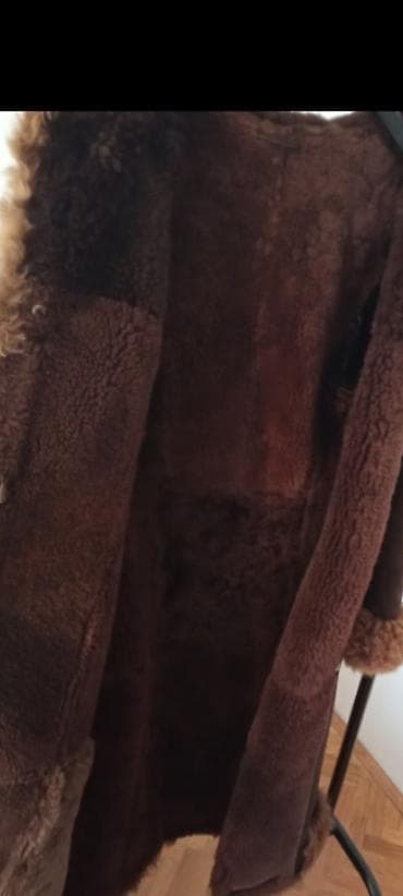 Ženska dugačka jakna/kaput od prirodnog krzna (shearling) u tamno at lalafo.rs — 3 Ženska dugačka jakna/kaput od prirodnog krzna (shearling) u tamno — 3