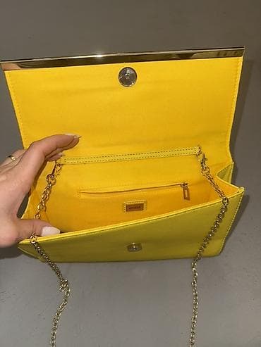 Ženska torbica – NOVA Guess žuti večernji/party clutch - Brend na lalafo.rs — 2 Ženska torbica – NOVA Guess žuti večernji/party clutch - Brend — 2