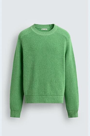 Zeleni pleteni džemper sa okruglim izrezom. ZARA na lalafo.rs Zeleni pleteni džemper sa okruglim izrezom. ZARA