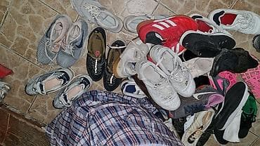 Veliki miks lot obuće – različiti modeli i brendovi - Sadržaj: više na lalafo.rs — 7 Veliki miks lot obuće – različiti modeli i brendovi - Sadržaj: više — 7