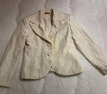 Potpuno ocuvan sako, veoma lep i efektan, natavno bez ikakvih at lalafo.rs — 6 Potpuno ocuvan sako, veoma lep i efektan, natavno bez ikakvih — 6