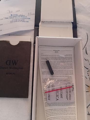 Daniel Wellington muški/ženski ručni sat – minimalistički model sa at lalafo.rs — 10 Daniel Wellington muški/ženski ručni sat – minimalistički model sa — 10