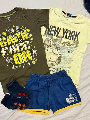 Komplet za decake u perfektnom stanju u vel 5-6 .Zainteresovanima na lalafo.rs — 1 Komplet za decake u perfektnom stanju u vel 5-6 .Zainteresovanima — 1