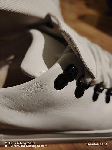 Original HOLANDSKE® Skupocene Najluksuznije od TELEĆE KOŽE PATIKE!!! na lalafo.rs — 10 Original HOLANDSKE® Skupocene Najluksuznije od TELEĆE KOŽE PATIKE!!! — 10