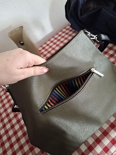 Other: Torba preko ramena – maslinasto zelena, sa šarenom prugastom postavom at lalafo.rs — 7 Other: Torba preko ramena – maslinasto zelena, sa šarenom prugastom postavom — 7