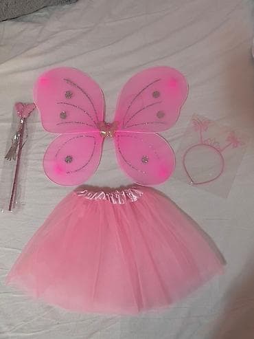 Kostim za maskenbal leptir vila zvončica NOVO
suknja, krila, rajf i na lalafo.rs — 4 Kostim za maskenbal leptir vila zvončica NOVO
suknja, krila, rajf i — 4