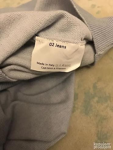 Original Trussardi jeans dzemper L 100% cotton Made in Italy Ramena na lalafo.rs — 4 Original Trussardi jeans dzemper L 100% cotton Made in Italy Ramena — 4