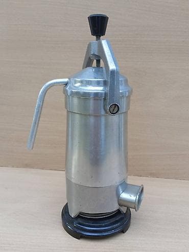 Kolekcionarski Električni aparat za Espresso-Moka kafu na lalafo.rs — 2 Kolekcionarski Električni aparat za Espresso-Moka kafu — 2