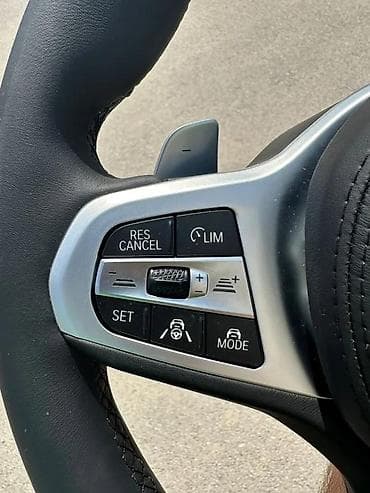 privezak srebro: BMW M Sport volan sa multifunkcionalnim komandama - Originalni BMW M na lalafo.rs — 2 privezak srebro: BMW M Sport volan sa multifunkcionalnim komandama - Originalni BMW M — 2