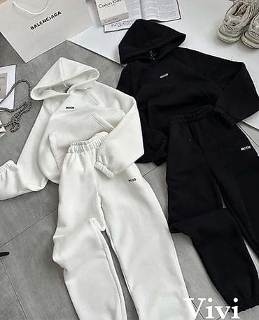 Komplet trenerka termo 3500 dinara at lalafo.rs — 3 Komplet trenerka termo 3500 dinara — 3