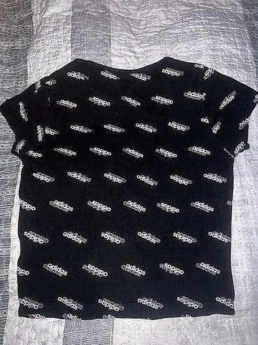 ADIDAS majica crop vel.M Mada je po meni S jer ćerka i ja nosimo samo na lalafo.rs — 2 ADIDAS majica crop vel.M Mada je po meni S jer ćerka i ja nosimo samo — 2