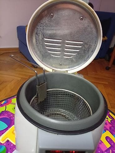 Friteza RTC FTM 1/92243/1 – 900 W, 230 V, 50 Hz - Kompaktna na lalafo.rs — 2 Friteza RTC FTM 1/92243/1 – 900 W, 230 V, 50 Hz - Kompaktna — 2