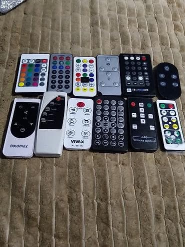 Veliki set daljinskih upravljača – razni modeli i funkcije - Razni at lalafo.rs — 4 Veliki set daljinskih upravljača – razni modeli i funkcije - Razni — 4