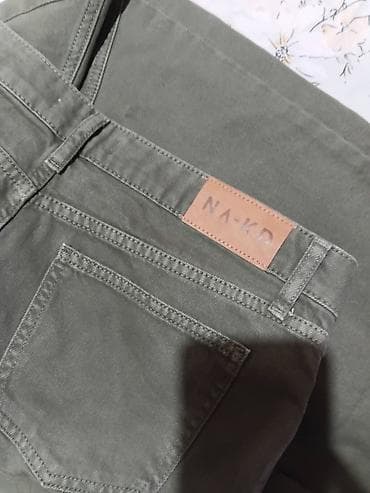 NA-KD ženske farmerke –l/xl model: Mid Waist Loose Jeans with Seam na lalafo.rs — 3 NA-KD ženske farmerke –l/xl model: Mid Waist Loose Jeans with Seam — 3