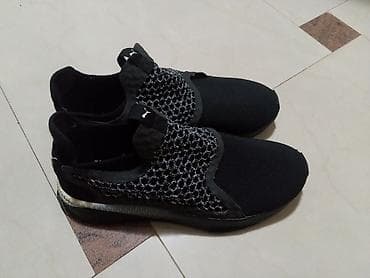 Muške patike – crne slip-on tenisice sa mrežastim gornjištem - Dizajn na lalafo.rs — 9 Muške patike – crne slip-on tenisice sa mrežastim gornjištem - Dizajn — 9