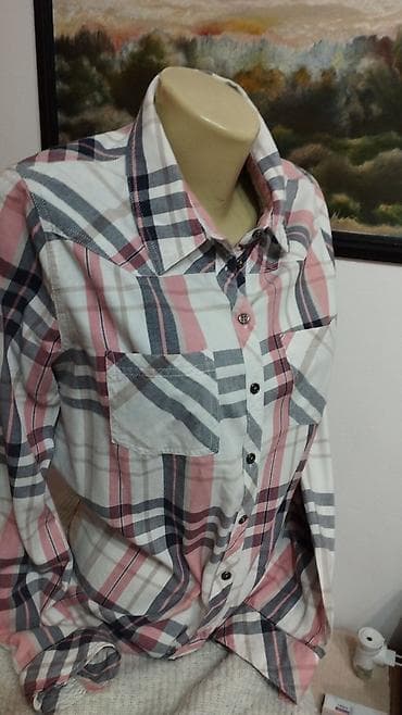 KARIRANA KOŠULJA prelepa,lagana i prijatna za nošenje M veličina na lalafo.rs — 5 KARIRANA KOŠULJA prelepa,lagana i prijatna za nošenje M veličina — 5