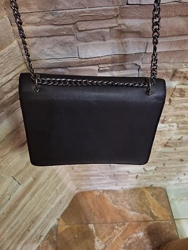 zenske original guess: Crna ženska Gucci torbica sa lancem preko ramena - Materijal: glatka na lalafo.rs — 4 zenske original guess: Crna ženska Gucci torbica sa lancem preko ramena - Materijal: glatka — 4