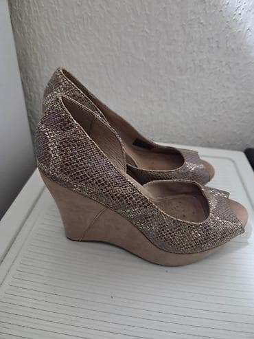 Zenske sandale br.39 ocuvane donete iz inostranstva na lalafo.rs — 2 Zenske sandale br.39 ocuvane donete iz inostranstva — 2