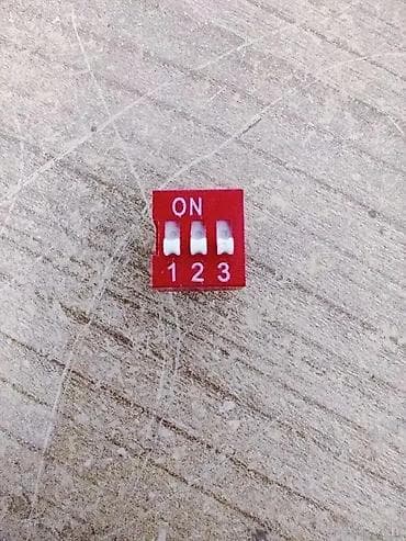 DIP SPST PREKIDAČ 3 PINA | Trostruki DIP SPST prekidač se koristi u na lalafo.rs DIP SPST PREKIDAČ 3 PINA | Trostruki DIP SPST prekidač se koristi u