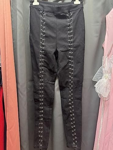 Crne ženske pantalone/helanke sa pertlanjem – SHEIN SXY - Brend na lalafo.rs Crne ženske pantalone/helanke sa pertlanjem – SHEIN SXY - Brend