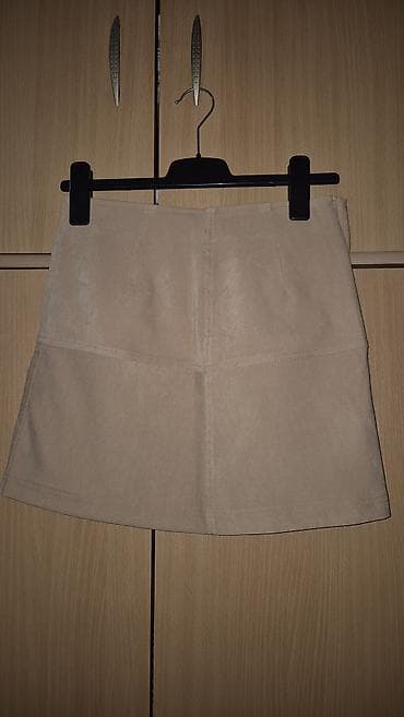 Bež mini suknja od veštačke brušene kože (suede efekat) - Kroj na lalafo.rs — 1 Bež mini suknja od veštačke brušene kože (suede efekat) - Kroj — 1