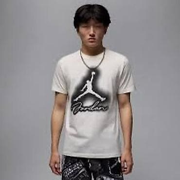 T-shirts: JORDAN Flight MVP T-Shirt vel. S, M NOVO
HJ at lalafo.rs — 1 T-shirts: JORDAN Flight MVP T-Shirt vel. S, M NOVO
HJ — 1