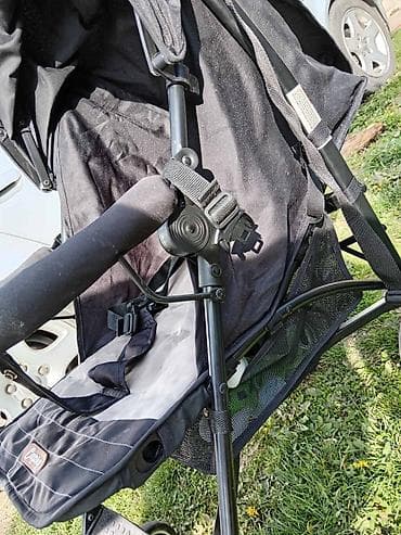 Lagani kišobran kolica za bebe – Capry, crno-siva boja. Vozana su 2 na lalafo.rs — 4 Lagani kišobran kolica za bebe – Capry, crno-siva boja. Vozana su 2 — 4