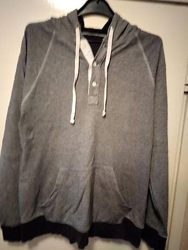 Muski duks Gap vel.M duz.68,sir. grudi 61,duz. rukava 58 cm. 100 % na lalafo.rs — 1 Muski duks Gap vel.M duz.68,sir. grudi 61,duz. rukava 58 cm. 100 % — 1