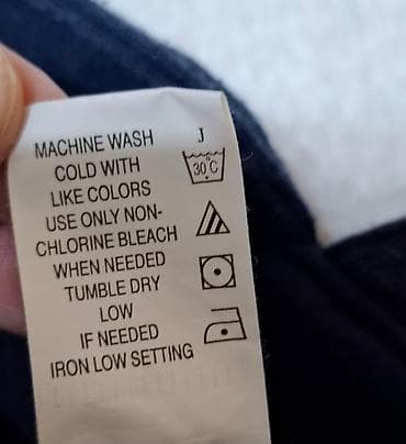 Pantalone na tregere termo
za bebe dečake
Veličina 6 mes oko 68 cm na lalafo.rs — 4 Pantalone na tregere termo
za bebe dečake
Veličina 6 mes oko 68 cm — 4