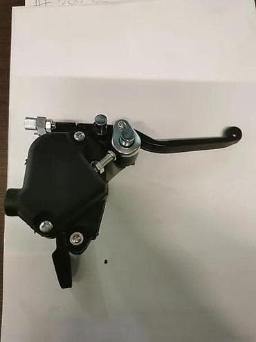 Ručno kvačilo za motor – levi sklop ručice Opis: - Kompletan levi at lalafo.rs Ručno kvačilo za motor – levi sklop ručice Opis: - Kompletan levi