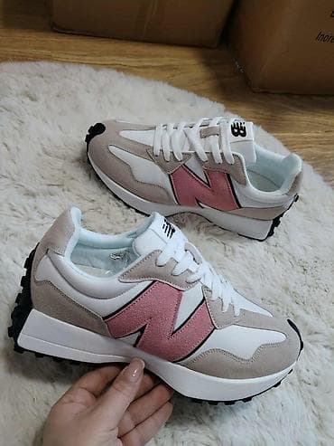 👑Broj 36-39-40
✅Cena 2999 din na lalafo.rs — 2 👑Broj 36-39-40
✅Cena 2999 din — 2