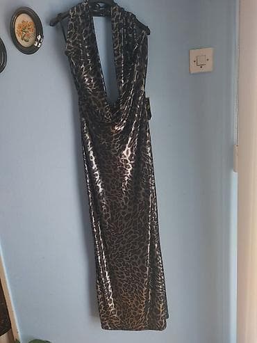 Lot ženske odeće – 4 komada 1) Duga haljina, bež/nude ton - Dugi na lalafo.rs — 7 Lot ženske odeće – 4 komada 1) Duga haljina, bež/nude ton - Dugi — 7