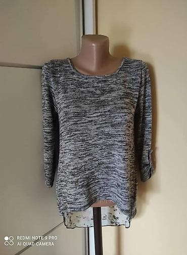 pantalone butiku ali: Bluza velicina M ali odgovara i za S na lalafo.rs — 2 pantalone butiku ali: Bluza velicina M ali odgovara i za S — 2