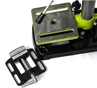 Jackhammers: Stubna Bušilicia RYODEL 1950W�Cena 125 eur�� ��Karakteristike: �- at lalafo.rs — 2 Jackhammers: Stubna Bušilicia RYODEL 1950W�Cena 125 eur�� ��Karakteristike: �- — 2