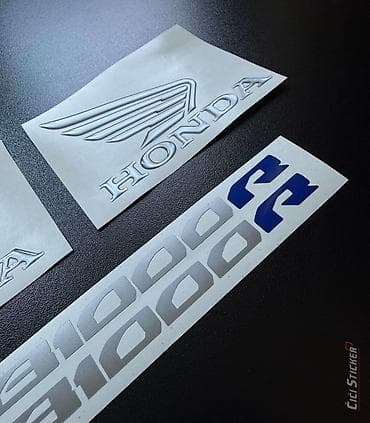 Transport: Honda cb1000R 3D Stikeri - Honda stikeri za motore -2792 Honda at lalafo.rs — 3 Transport: Honda cb1000R 3D Stikeri - Honda stikeri za motore -2792 Honda — 3