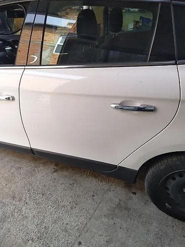 Transport: Lancia delta zadnja leva kod boje 296/B. Lancia delta zadnja leva kod at lalafo.rs — 2 Transport: Lancia delta zadnja leva kod boje 296/B. Lancia delta zadnja leva kod — 2